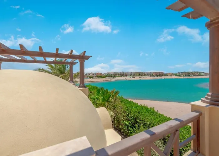 Scenic Views 3-bedroom In Sabina, El Gouna Private Jacuzzi & Lagoon Access Appartamento *