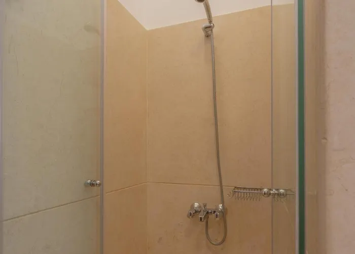 Scenic Views 3-bedroom In Sabina, El Gouna Private Jacuzzi & Lagoon Access